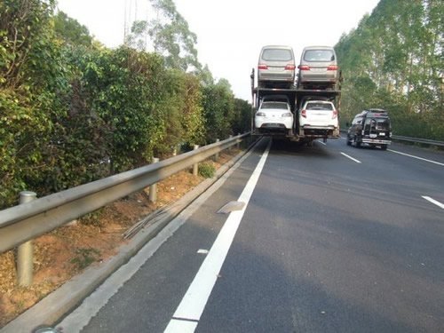 高速公路波形护栏